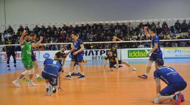 Voleybol: Efeler Ligi