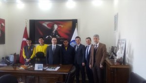 Yarışmalarda dereceye giren öğrenciler ödüllendirildi