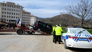 Amasya'da otomobil ile hafif ticari araç çarpıştı: 5 yaralı