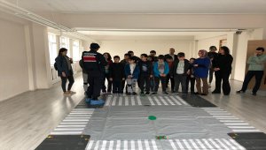 Bafra'da çocuklara uygulamalı trafik eğitimi