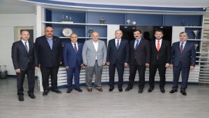 Başkan Özlü'ye tebrik ziyaretleri