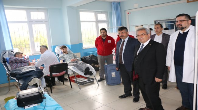 Çarşamba Kız Anadolu İHL'de kan bağışı kampanyası