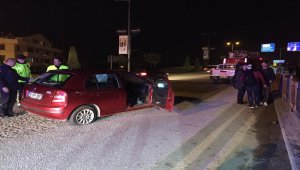 Düzce'de itfaiye aracı ile otomobil çarpıştı: 5 yaralı