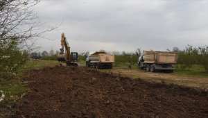 Düzce'de yol açma çalışması