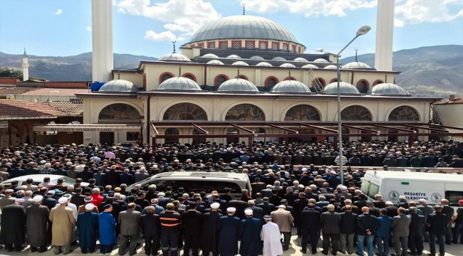  Boğulmak üzereyken sudan çıkarılan 3 kadından biri öldü