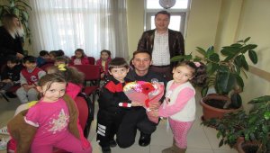 Kavak'ta minik öğrencilerden Emniyet Müdürlüğüne ziyaret