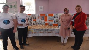 Liseliler atık yağlardan sabun üretti