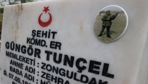 Polislerden şehide vefa