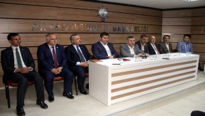 Sinop'da AK Parti'li belediye başkanları bir araya geldi