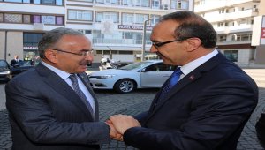 Vali Yavuz'dan belediye başkanlarına ziyaret