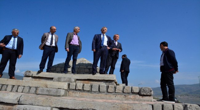 Zonguldak Valisi Bektaş'tan ziyaretler