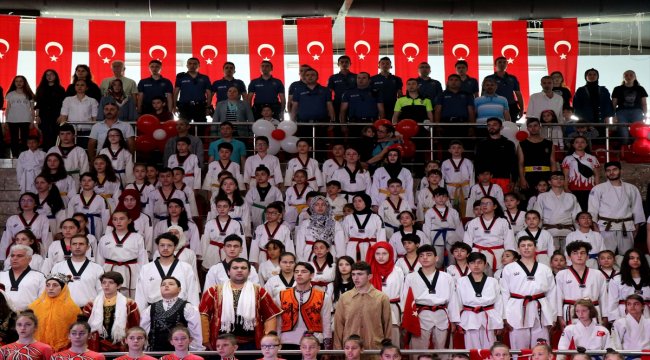 19 Mayıs Atatürk'ü Anma Gençlik ve Spor Bayramı