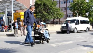 Bafra'da, yaya ve trafik kurallarını uygulama etkinliği