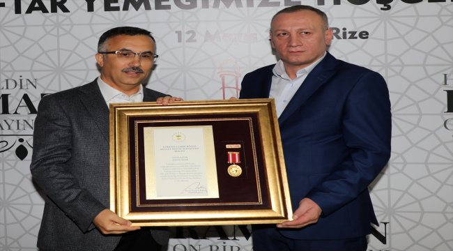 Devlet Övünç Madalyası ve Beratı Tevcih Töreni