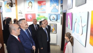 Gazi Mustafa Kemal Ortaokulu resim sergisi