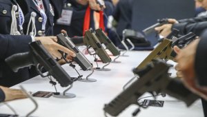 IDEF'te silah stantlarına büyük ilgi