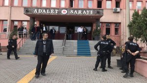 Karabük'te adliye çıkışında kavga