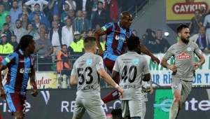 Karadeniz Derbisini Trabzonspor 3-2 Kazandı