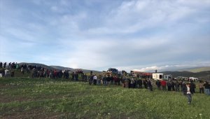 Taziyeden dönenleri taşıyan otobüs devrildi: 2 ölü, 10 yaralı