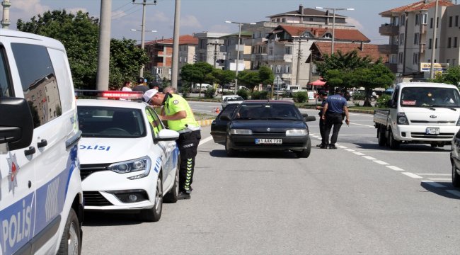 Akçakoca'da havadan trafik denetimi