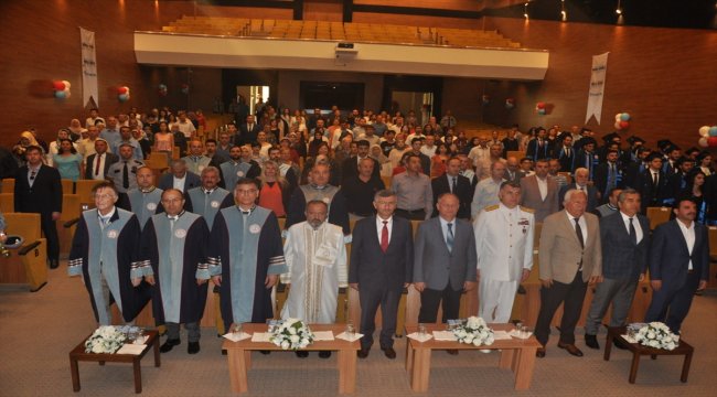 BEÜ Ereğli Denizcilik Fakültesi'nde mezuniyet sevinci
