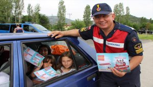 Güvenlik güçlerinin trafik denetiminde ortağı çocuklar olacak