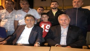 Karabük'ün Yenice ilçesi Belediye Başkanı Zeki Çaylı darbedildi
