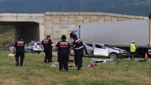 Kastamonu'da otomobil devrildi: 1 ölü, 5 yaralı