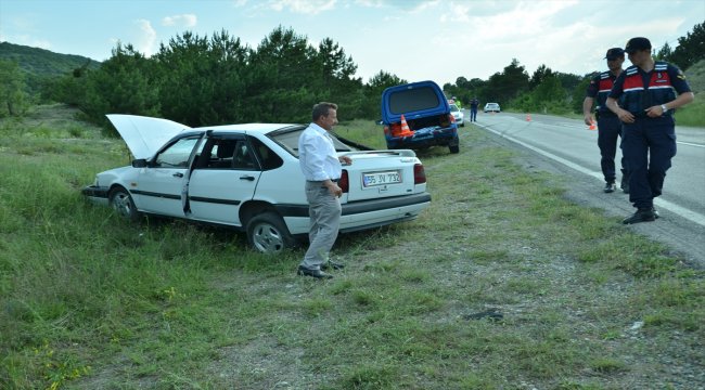 Kastamonu'da otomobil devrildi: 5 yaralı