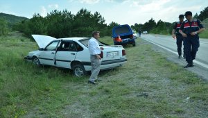 Kastamonu'da otomobil devrildi: 5 yaralı