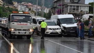 Ordu'da zincirleme trafik kazası: 4 yaralı