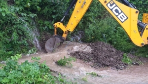 Ordu'daki sağanak kentin iç kesimlerinde ve ilçelerde etkili oldu