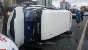 Rize'de trafik kazası: 11 yaralı