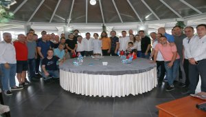 Trabzonspor'da Ünal Karaman'ın doğum günü kutlandı