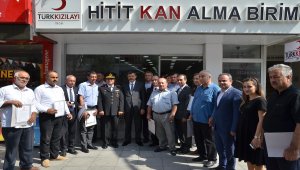 Türk Kızılayının gönüllü bağışçıları ödüllendirildi