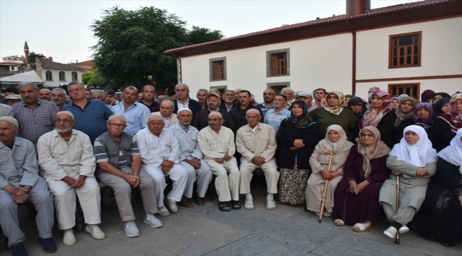 Boyabat'tan ilk hacı kafilesi yola çıktı