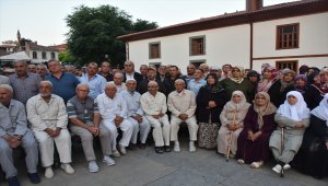 Boyabat'tan ilk hacı kafilesi yola çıktı