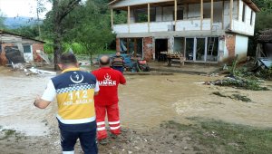 Düzce'deki su baskını ve toprak kayması