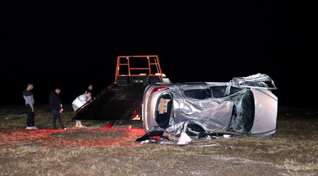 GÜNCELLEME - Samsun'da çocuğun kullandığı otomobil devrildi: 1 ölü, 5 yaralı