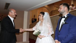 İçişleri Bakanı Soylu nikah şahidi oldu