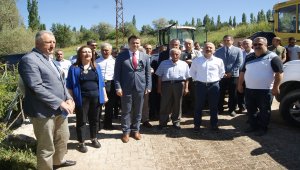 Köy yolları sıcak asfalt ile kaplanıyor