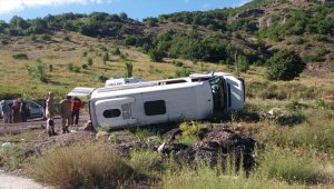 Ordu'da minibüs devrildi: 1 ölü, 15 yaralı