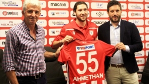 Samsunspor, Ahmethan Köse'yle 3 yıllık sözleşme imzaladı