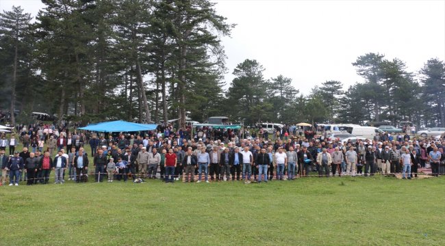 Topardıç Köyü Karapınar Bayramına yoğun ilgi
