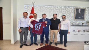Trabzonsporlu yöneticilerden Ortahisar Belediyesine ziyaret