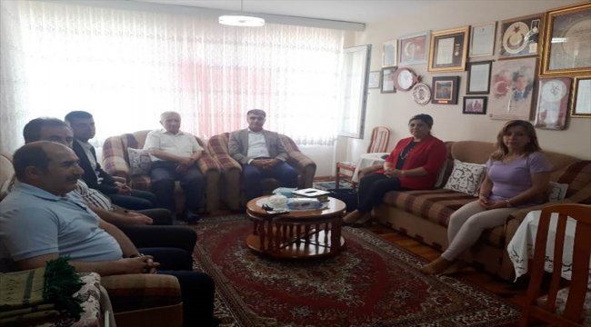 Vali Gürel'den 15 Temmuz şehidinin ailesine ziyaret