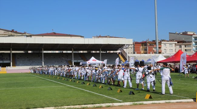Yıldızlar, Gençler Açık Hava Türkiye Okçuluk Şampiyonası başladı