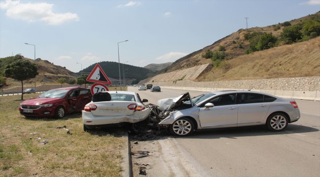 Amasya'da zincirleme trafik kazası: 6 yaralı