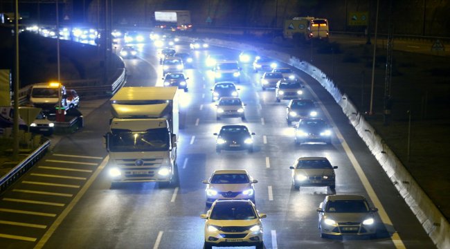 Anadolu Otoyolu'nda bayram yoğunluğu