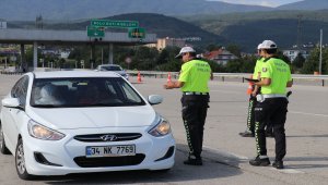 Anadolu Otoyolu ve D-100 kara yolunda bayram tedbirleri